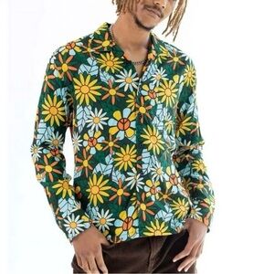 Super Massive Men’s Rayon Button-Down Shirt – Vintage Moongarden Print Small‎